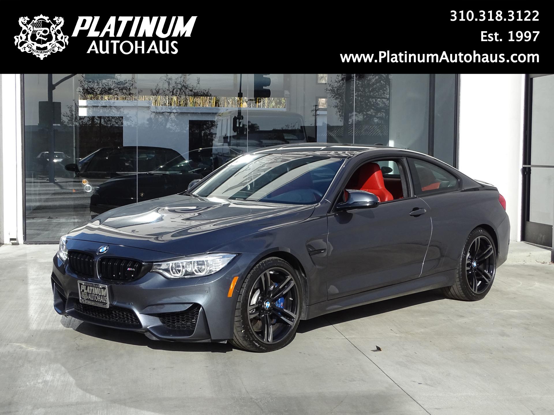 BMW SERIE 4 2015-bmw-m4-dct-carnon-fibre-roof-clean-carfax-cars-trucks-city-of-toronto-kij  Used - the parking