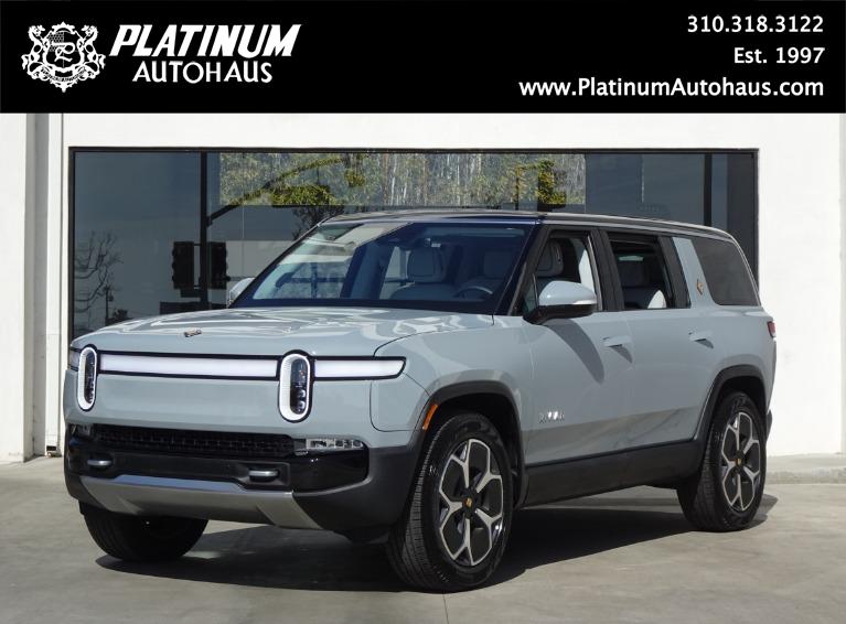 2024 Rivian R1S